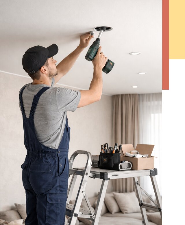 Установка и монтаж точечных светильников в натяжной потолок в Щелково от 1873 руб. | ОТДЕЛОЧНИК-Щлк